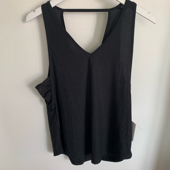 Beyond Yoga Lightweight V-Neck Tank Top - Picture 6 of 7